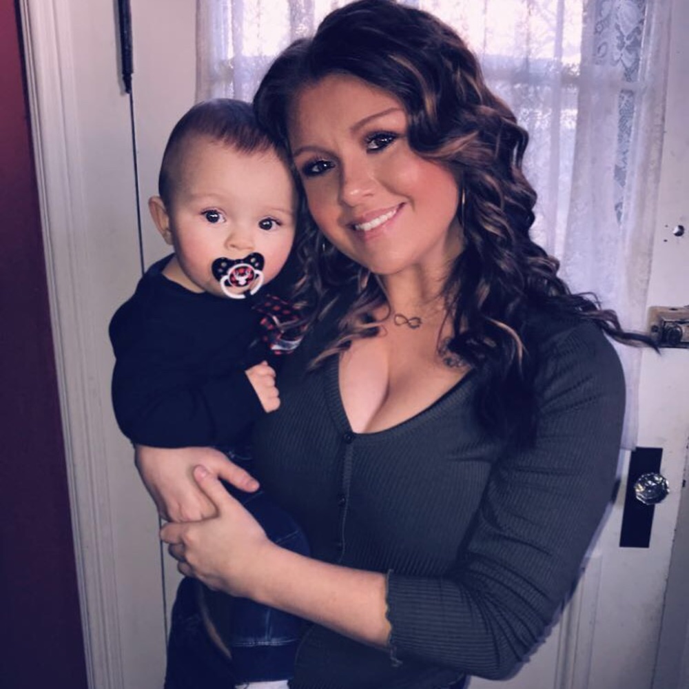 Meet your Posher, Casie